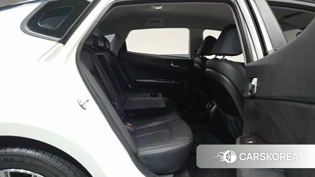 Kia The New K5 2nd generation 2019 Белый из Кореи, фото 2