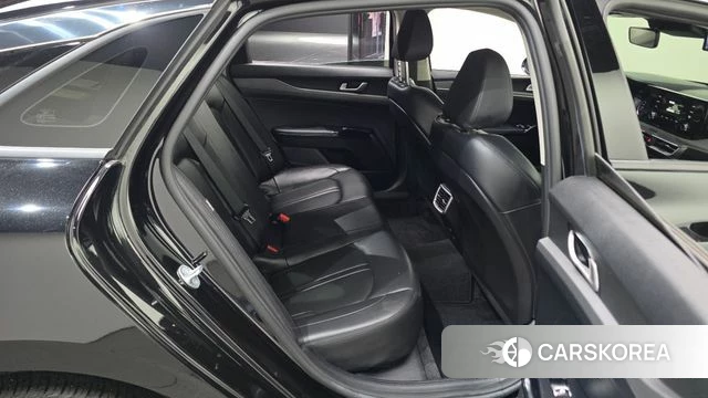 Kia K5 3rd generation 2023 Черный из Кореи, фото 2