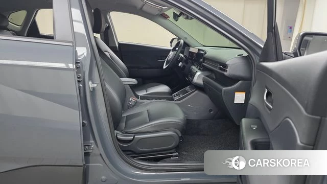 Hyundai Kona Hybrid (SX2) 2025 Серый из Кореи, фото 2