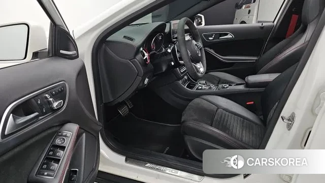 Mercedes-Benz GLA-Class X156 2019 Белый из Кореи, фото 2