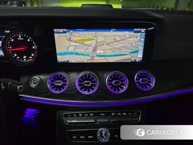 Mercedes-Benz E-Class W213 2019 Серый из Кореи, фото 2