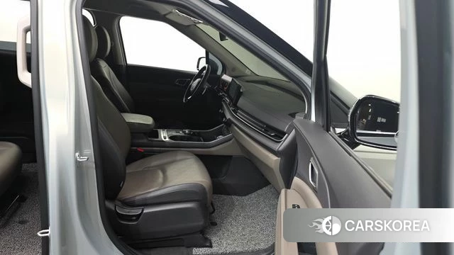 Kia The New Carnival 4th Generation 2024 Цвет галактики из Кореи, фото 2
