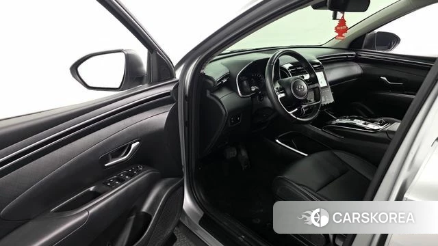 Hyundai Tucson (NX4) 2022 Серебряный из Кореи, фото 2