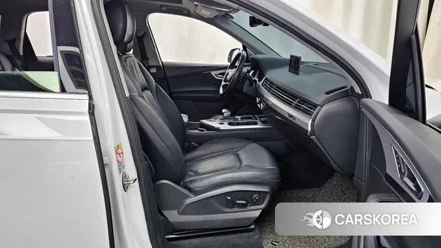 Audi Q7 (4M) 2019 Белый из Кореи, фото 2