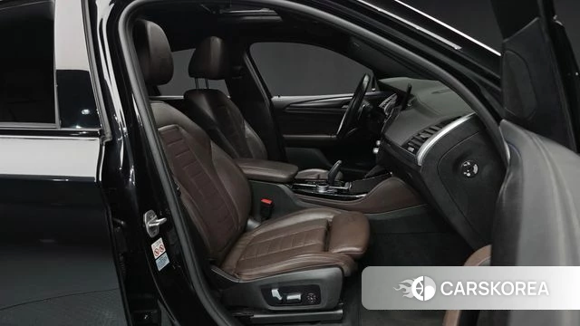 BMW X4 (G02) 2021 Черный из Кореи, фото 2