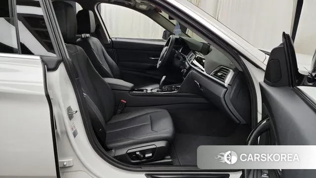 BMW 3 Series GT (F34) 2019 Белый из Кореи, фото 2