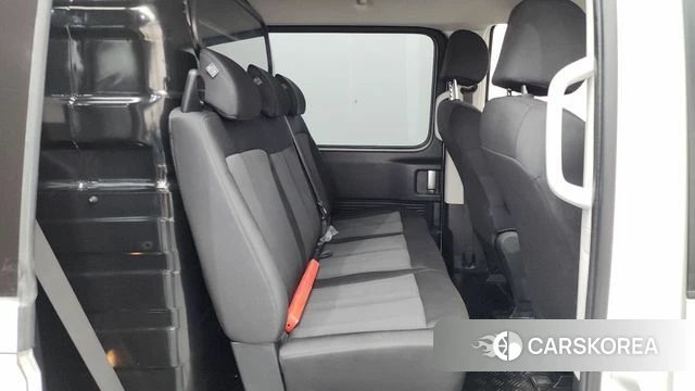 Hyundai Staria 2024 Белый из Кореи, фото 2