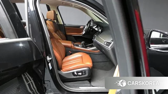 BMW X7 (G07) 2020 Черный из Кореи, фото 2