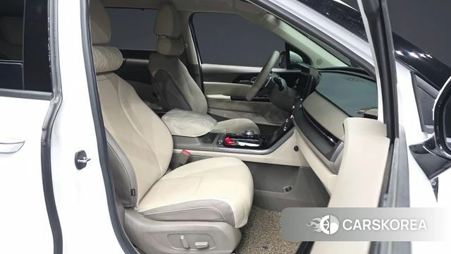 Kia Carnival 4th generation 2021 Белый из Кореи, фото 2