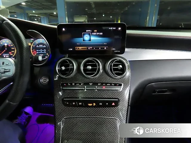 Mercedes-Benz GLC-Class X253 2022 Белый из Кореи, фото 2