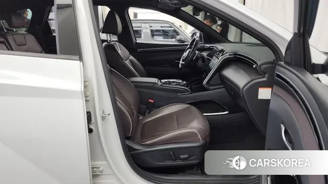 Hyundai Tucson Hybrid (NX4) 2021 Белый из Кореи, фото 2