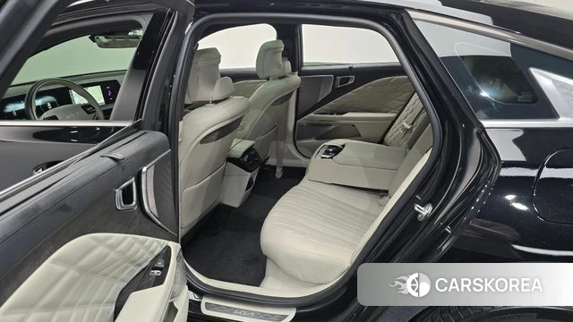 Kia K8 Hybrid 2023 Черный из Кореи, фото 2