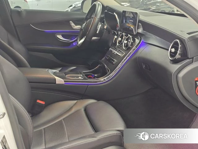 Mercedes-Benz Class C 2021 Белый из Китая, фото 2
