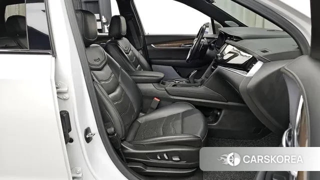 Cadillac XT6 2020 Белый из Кореи, фото 2