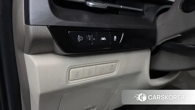 Kia Carnival 4th generation 2021 Черный из Кореи, фото 2
