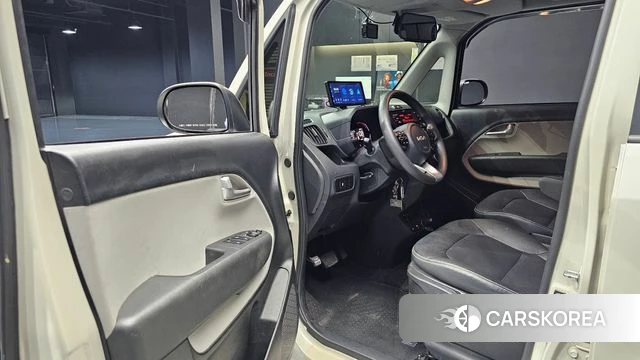 Kia The New Kia Ray 2023 Жемчужный цвет из Кореи, фото 2