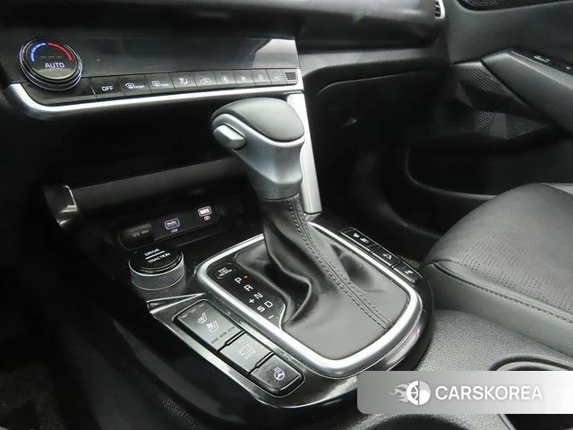 Kia Seltos 2021 Жемчужный цвет из Кореи, фото 2