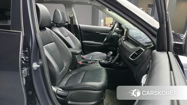 Kia Seltos 2019 Серый из Кореи, фото 2