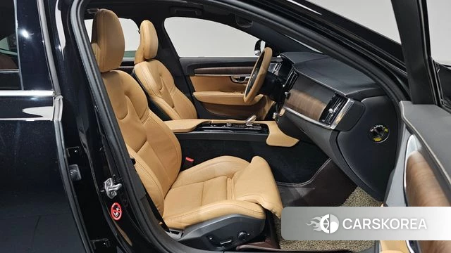 Volvo S90 2021 Черный из Кореи, фото 2