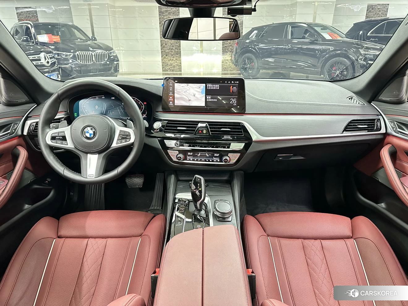 BMW 5 series 2021 Черный из Китая, фото 2