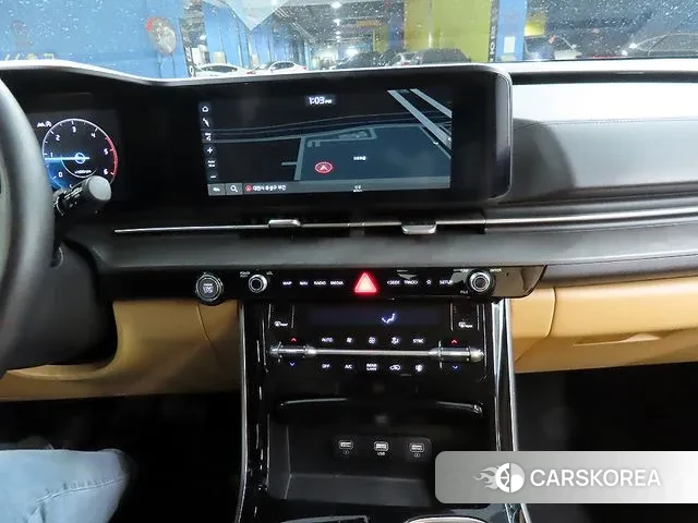 Kia Carnival 4th generation 2023 Черный из Кореи, фото 2