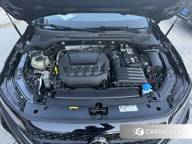 Volkswagen Passat 2023 Черный из Китая, фото 2