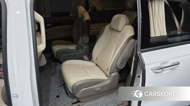 Kia Carnival 4th generation 2022 Белый из Кореи, фото 2