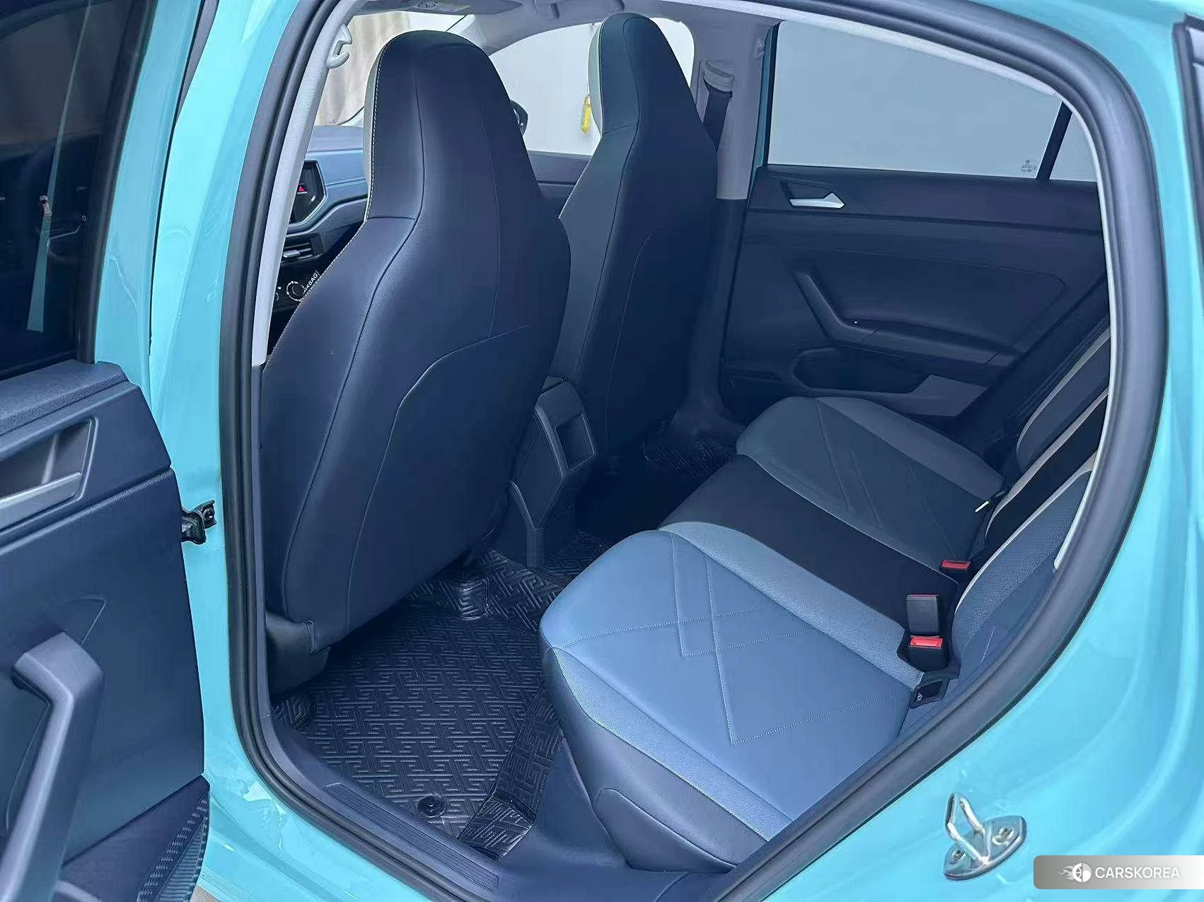 Volkswagen Lavida 2023 Зеленый из Китая, фото 2
