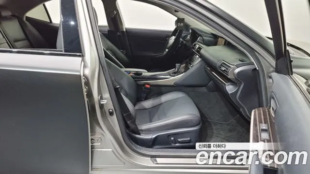 Lexus New IS300 id 2658739 из Кореи 2