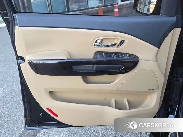 Kia The New Carnival 2020 Черный из Кореи, фото 2