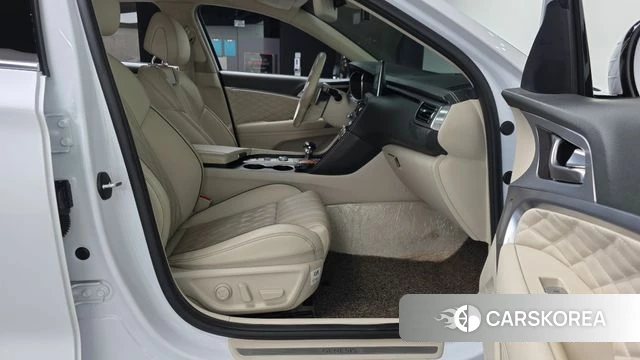 Genesis G70 2018 Белый из Кореи, фото 2
