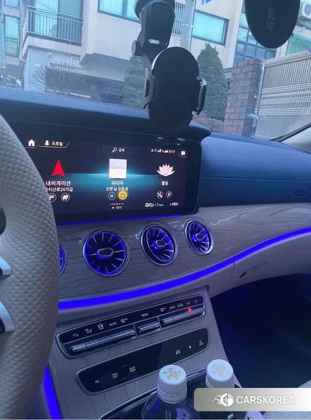 Mercedes-Benz E-Class W213 2022 Белый из Кореи, фото 2