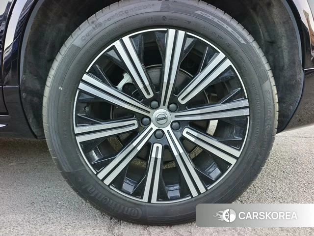 Volvo XC90 2021 Черный из Китая, фото 2