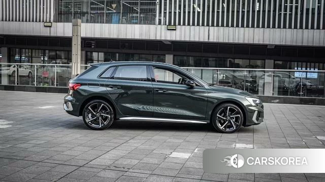 Audi A3 2024 Зеленый из Китая, фото 2