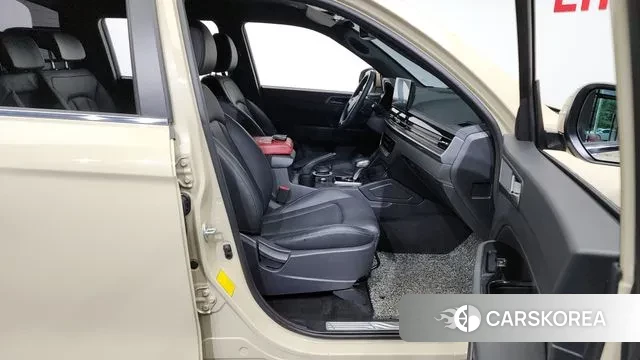 Ssangyong The New Rexton Sports Cannes 2024 Жемчужный цвет из Кореи, фото 2