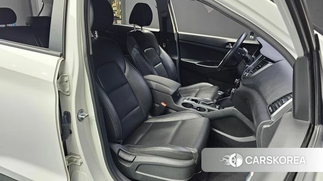 Hyundai All New Tucson 2018 Белый из Кореи, фото 2