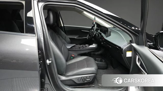 Kia EV6 2022 Серый из Кореи, фото 2
