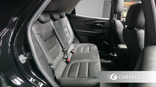 Chevrolet (GM Daewoo) The New Trail Blazer 2023 Черный из Кореи, фото 2