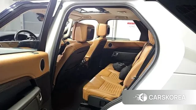 Land Rover Discovery 5 2018 Белый из Кореи, фото 2