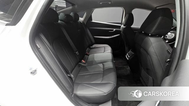 Hyundai Sonata D Edge (DN8) 2023 Белый из Кореи, фото 2