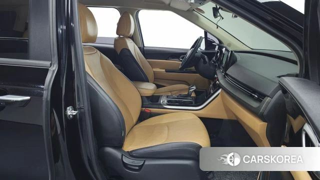 Kia Carnival 4th generation 2023 Черный из Кореи, фото 2