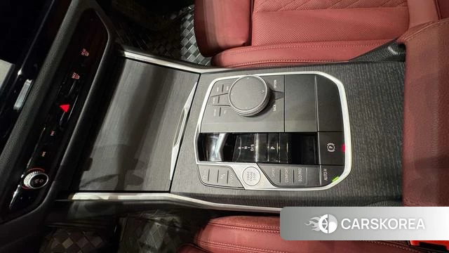 BMW 3 series 2025 Белый из Китая, фото 2