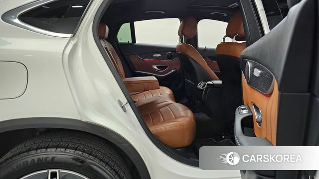 Mercedes-Benz GLC-Class X253 2021 Белый из Кореи, фото 2