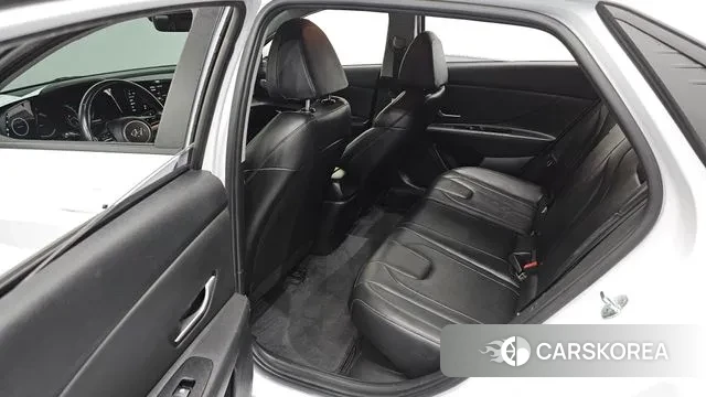 Hyundai Avante Hybrid (CN7) 2021 Белый из Кореи, фото 2