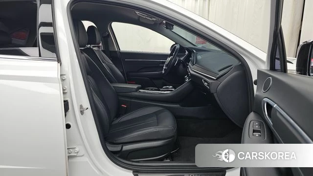 Hyundai Sonata (DN8) 2022 Белый из Кореи, фото 2