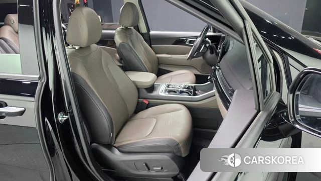 Kia The New Carnival 4th Generation 2024 Черный из Кореи, фото 2