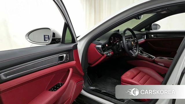 Porsche Panamera (971) 2023 Серебристо-серый из Кореи, фото 2