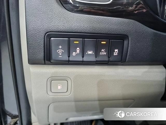 Kia The New Carnival 2019 Серый из Кореи, фото 2