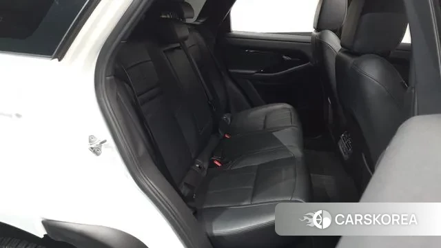 Land Rover Range Rover Evoque 2nd Generation 2024 Белый из Кореи, фото 2