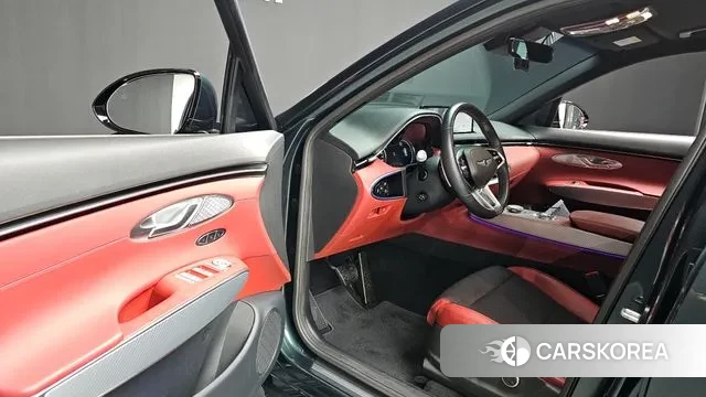 Genesis GV70 2022 Темно-зеленый из Кореи, фото 2